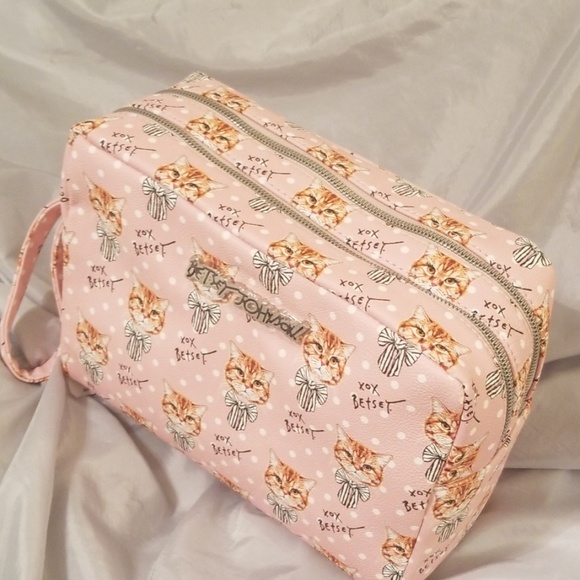 betsey johnson cat makeup bag